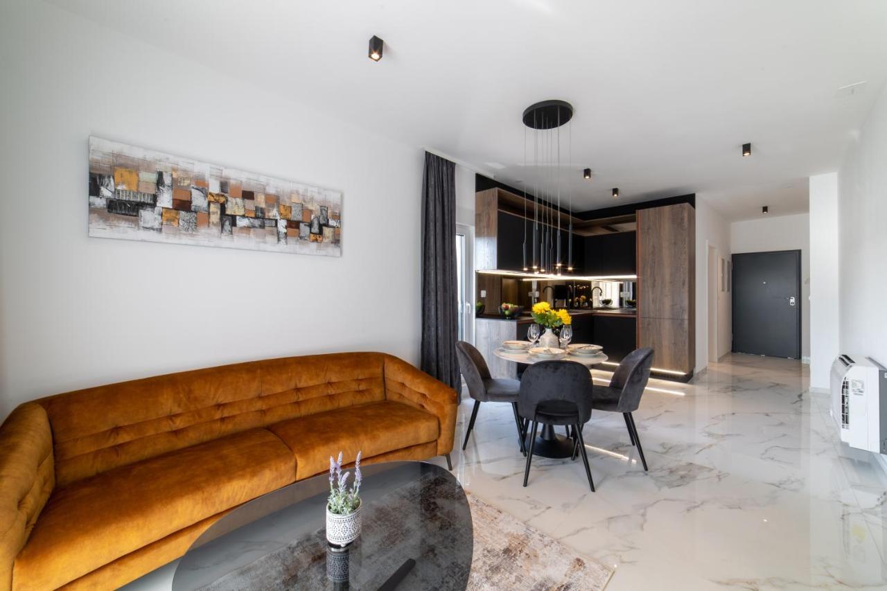 Luxury Vagabundo 2 Free Parking * Trogir