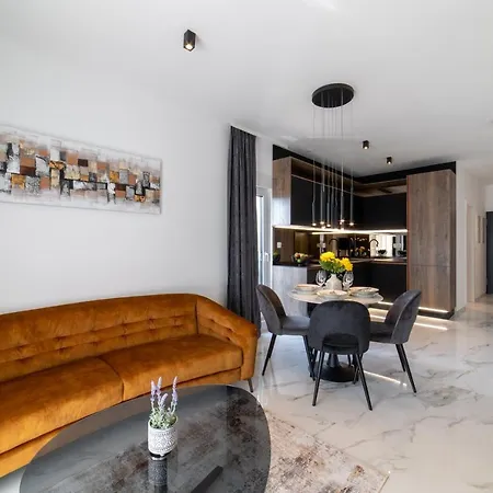 Luxury Apartment Vagabundo 2 Free Parking Trogir Exterior photo