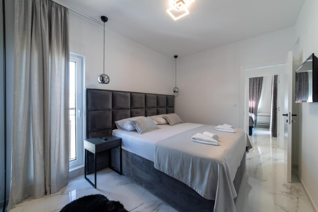 Luxury Vagabundo 2 Free Parking Apartment Trogir
